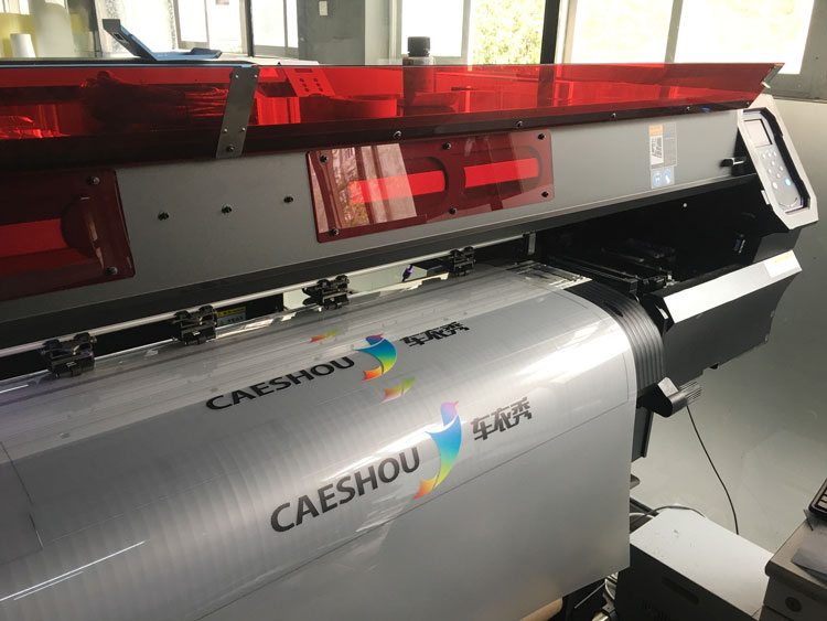 超透玻璃防撞條 UV噴繪彩白彩 車衣秀玻璃門腰線條  超透玻璃防撞條 UV噴繪彩白彩 車衣秀玻璃門腰線條